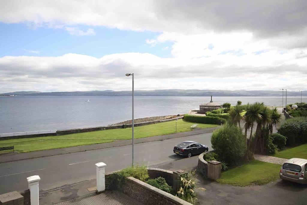 Island Seaview Villa With Swim Spa & Sauna Rothesay Exterior photo